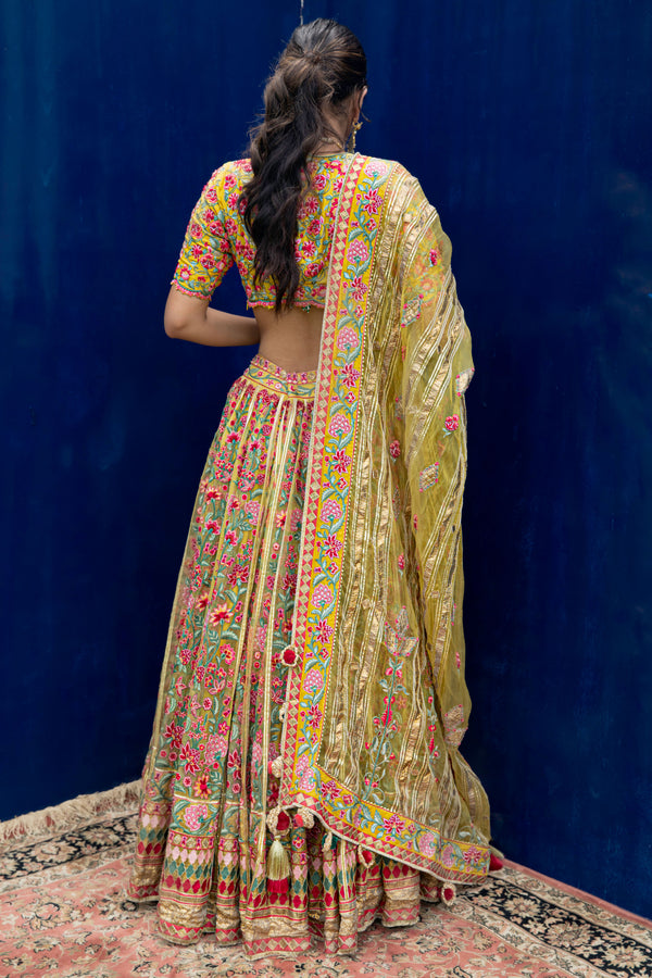 Namrita Lehenga