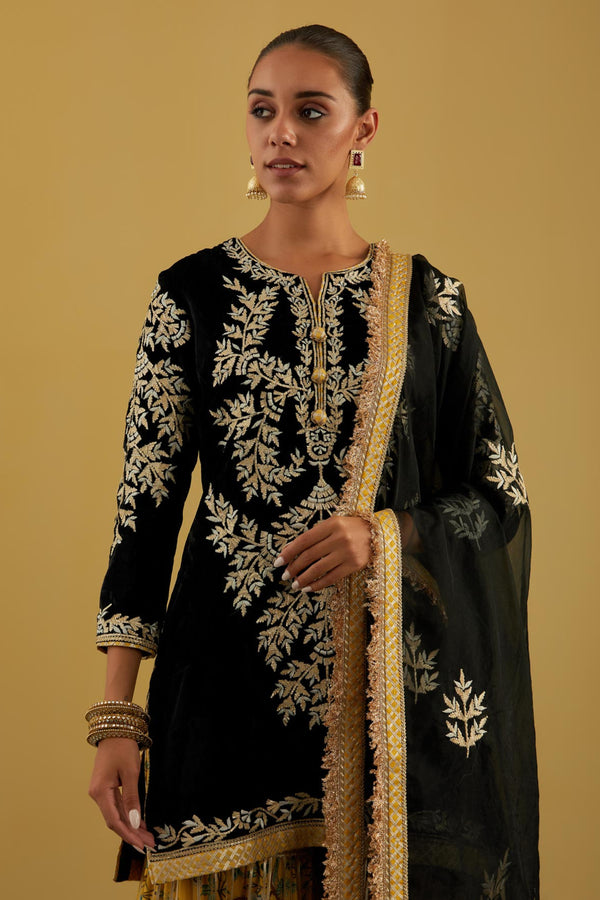 Afza Short Kurta with Printed Sharara