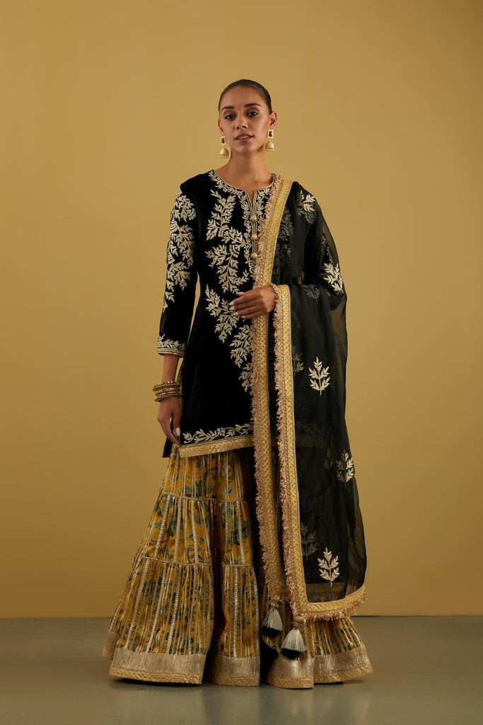 Afza Short Kurta with Printed Sharara