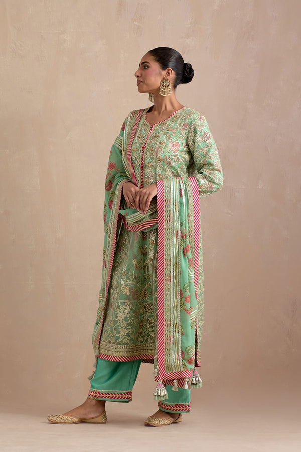 Noor Long Kurta with Wide Leg Pants