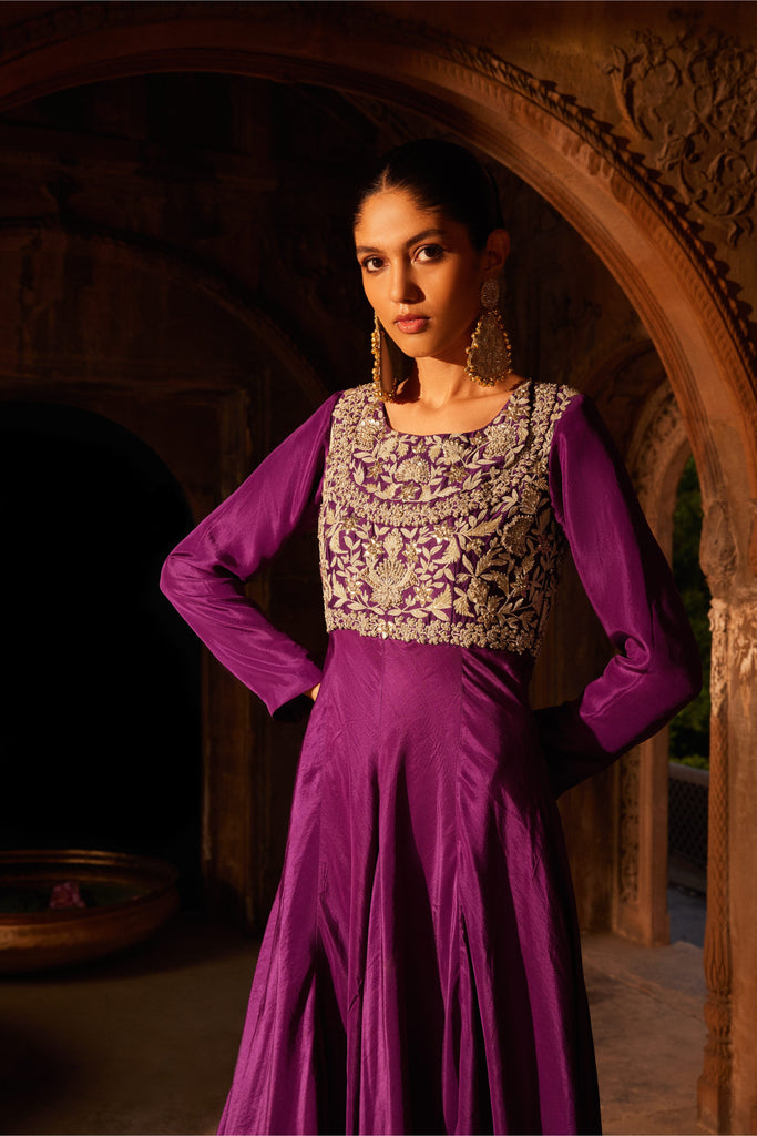 Assymetrical Kurta with Front & Back Yoke