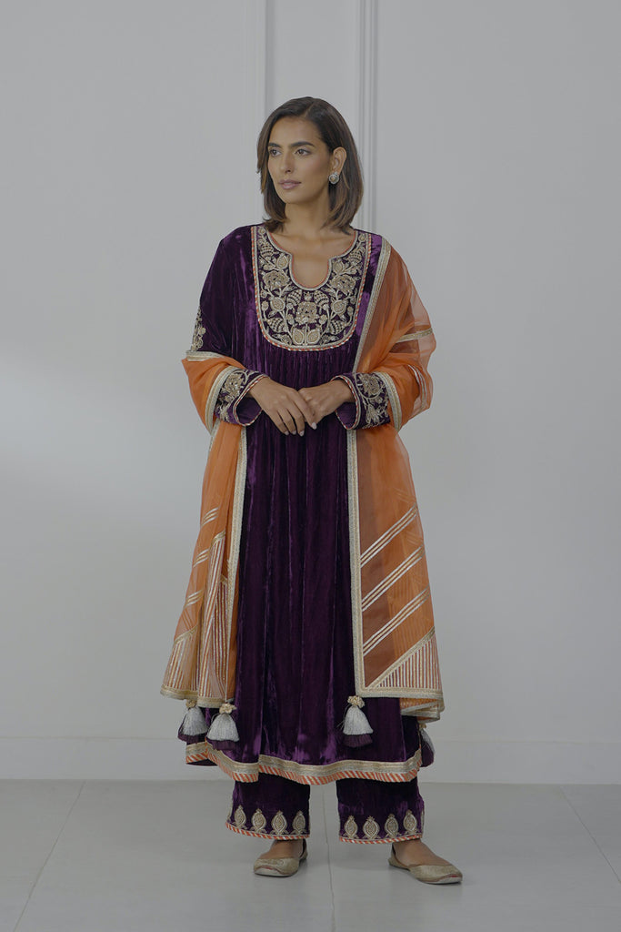 Dori Sequin Phiran Long Kurta Set