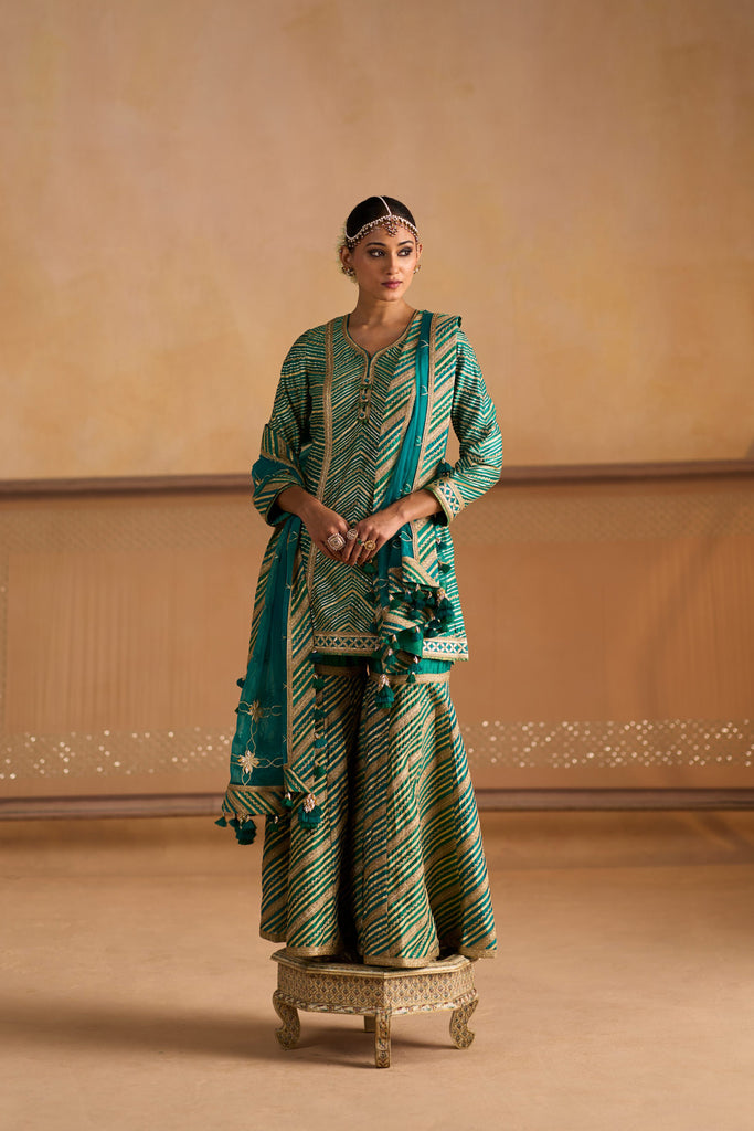 Gulrang Short Kurta & Sharara