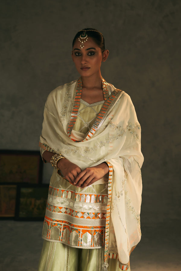Noya Short Kurta & Sharara