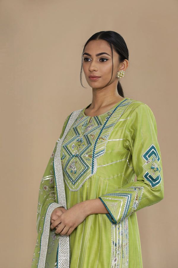 Amna Long Kurta with Wide Straight Pants