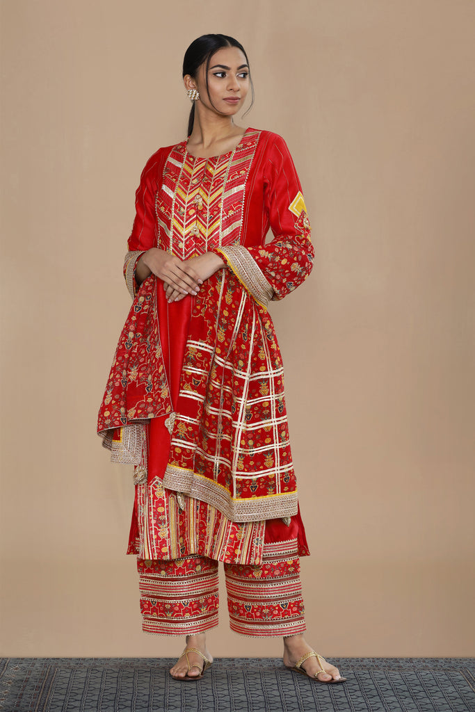 Amna Long Kurta with Wide Straight Pants