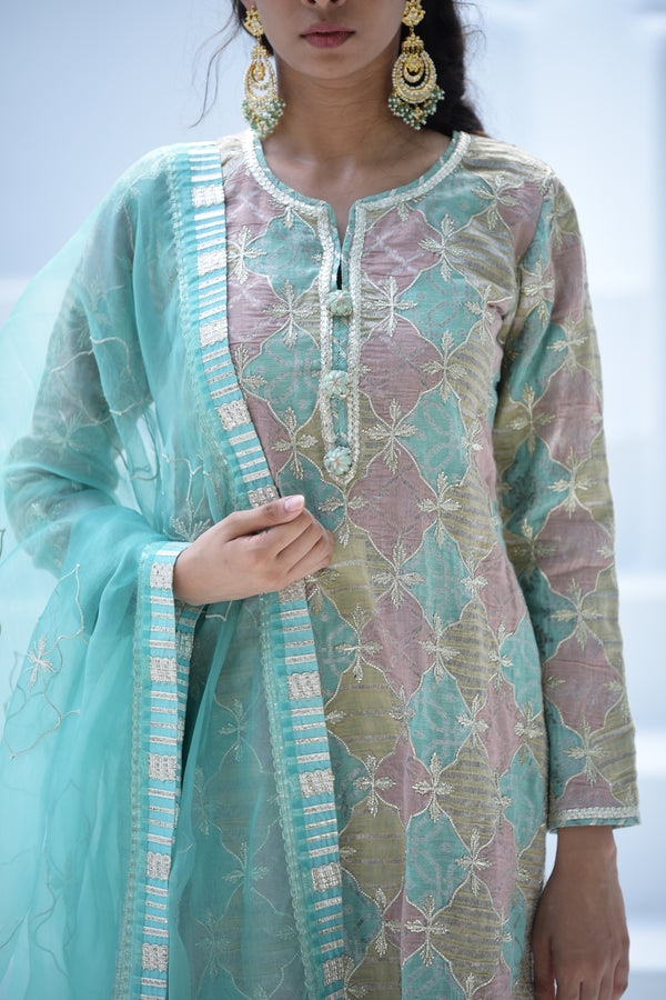 Rangrez Banarsi Short Kurta & Sharara