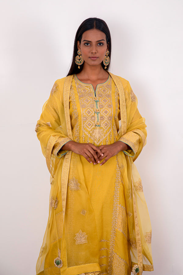 Mahira Long Kurta with Straight Pants