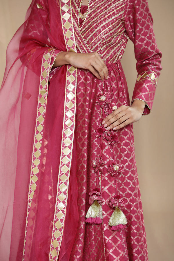 Zubeda Keyhole Kaleedar With Slip and Dupatta