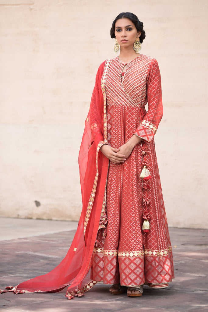 Zubeda Keyhole Kaleedar With Slip and Dupatta