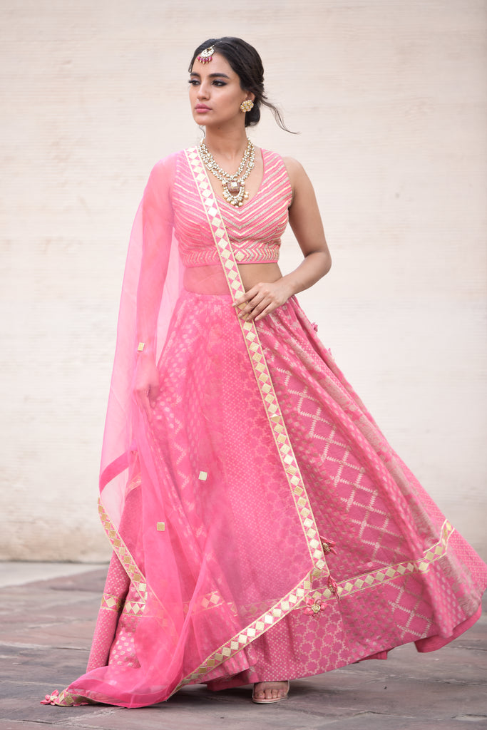 Zubeda Gota Lehenga