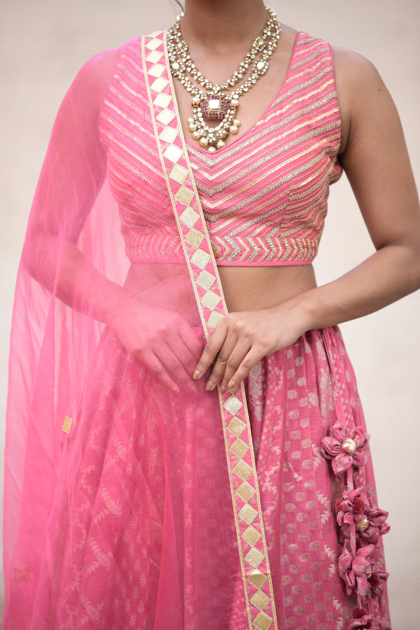 Zubeda Gota Lehenga