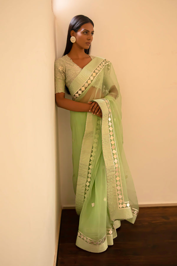 Zubeda Saree