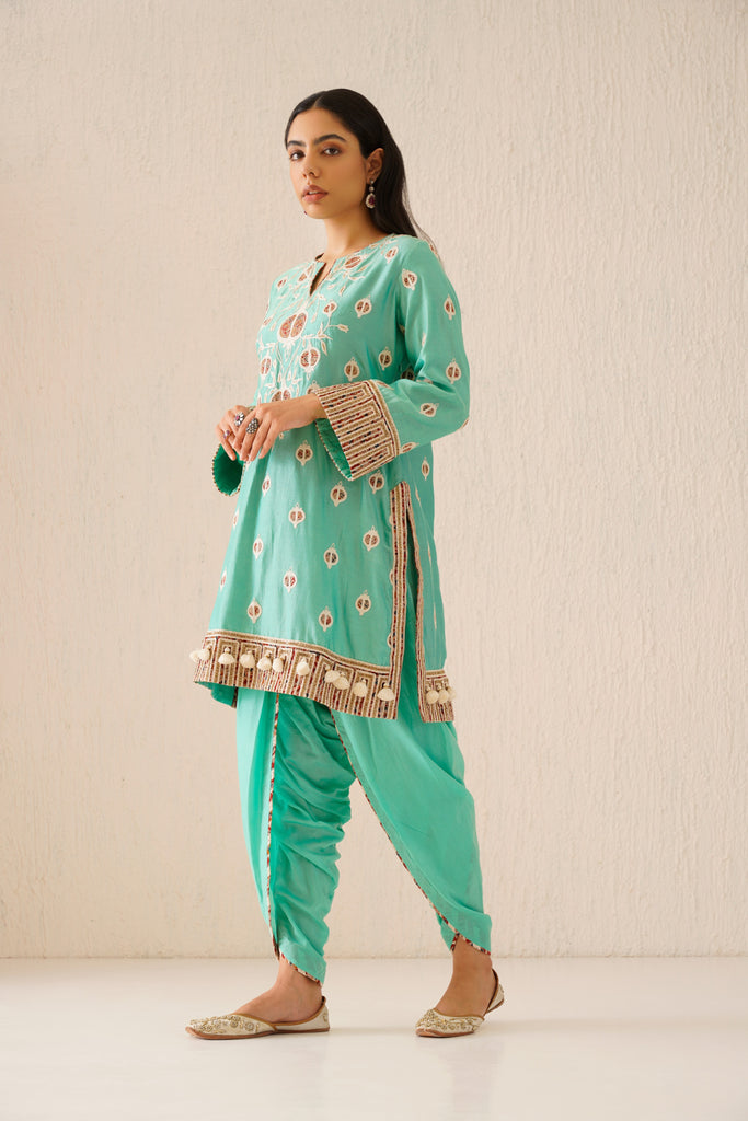 Anaar Short Kurta with Dhoti Pants & Dupatta