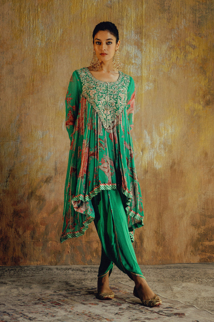 Gota Stripe Short Asymetric Tunic with Dhoti Pants Simar Dugal Gota Stripe Short Asymetric Tunic with Dhoti Pants Simar Dugal