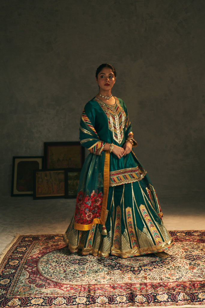 Turret Solid Short Kurta Sharara