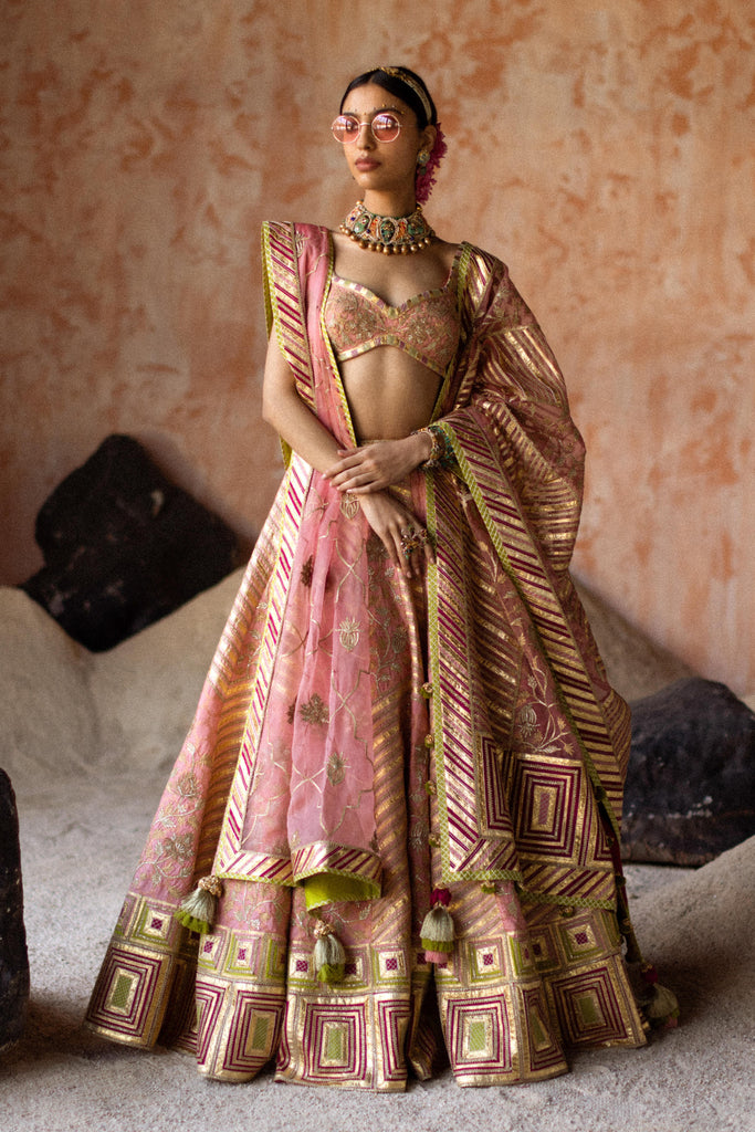 Anaar Gota Lehenga