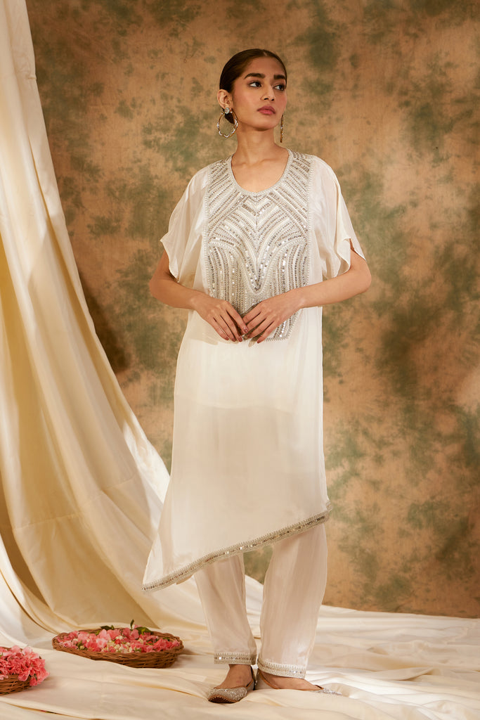 Dori Kaftan with Straight Pants