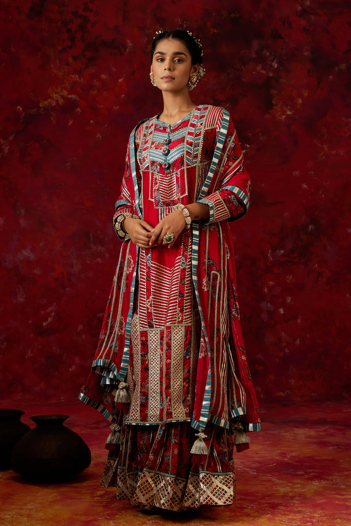 Aamna Long Kurta & Sharara