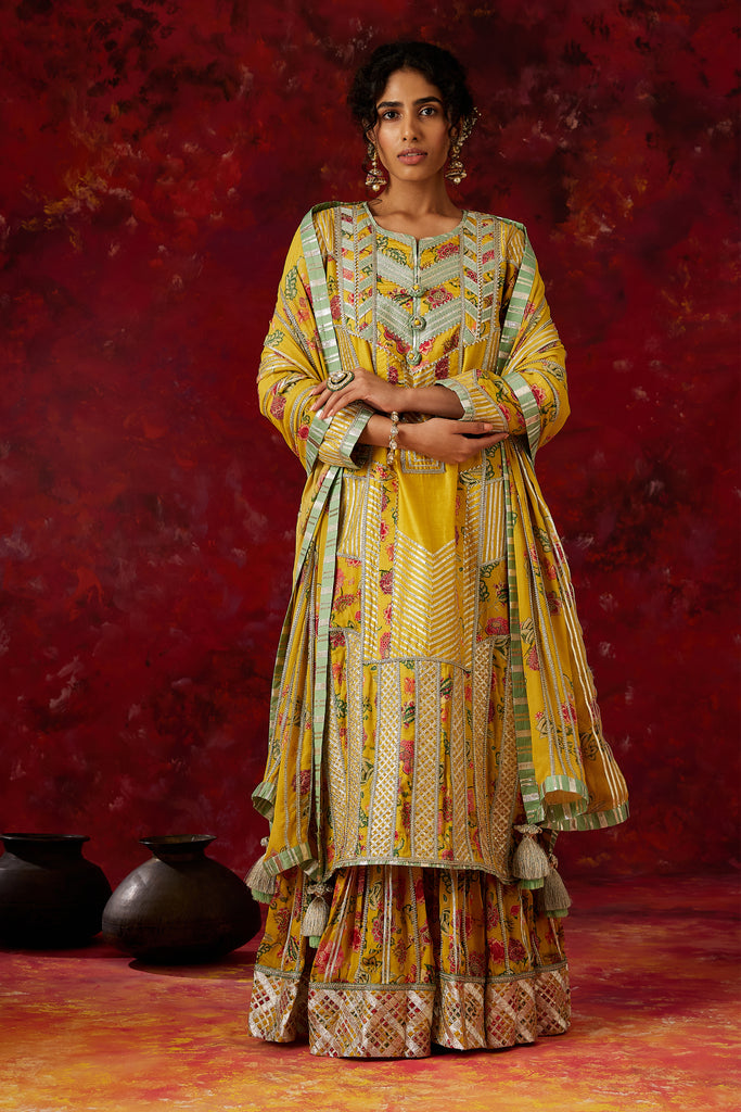 Aamna Long Kurta & Sharara